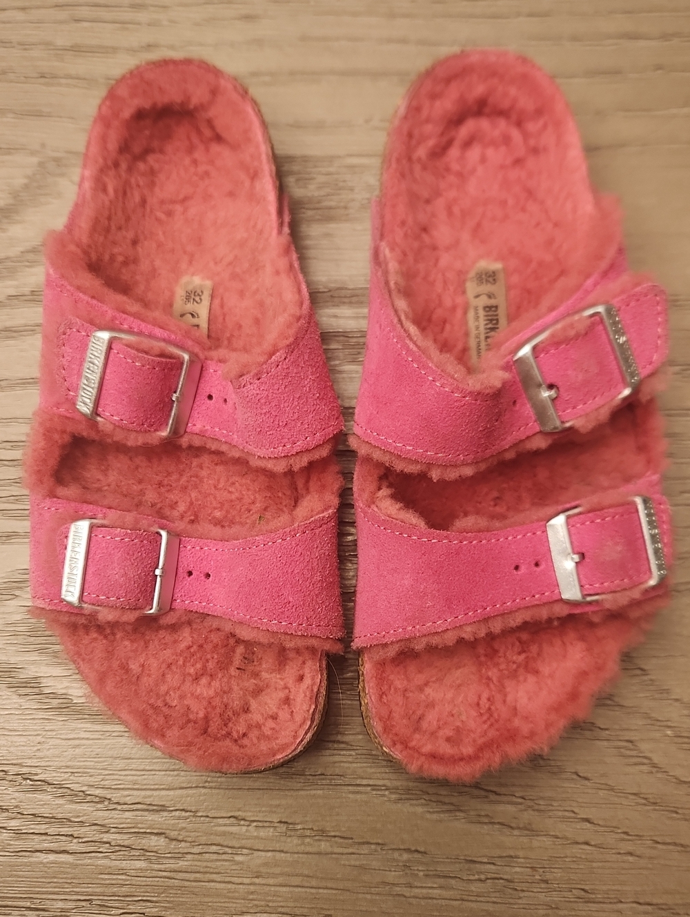Birkenstock Kids Hot Pink Suede Shearling Double-Buckle Sandals